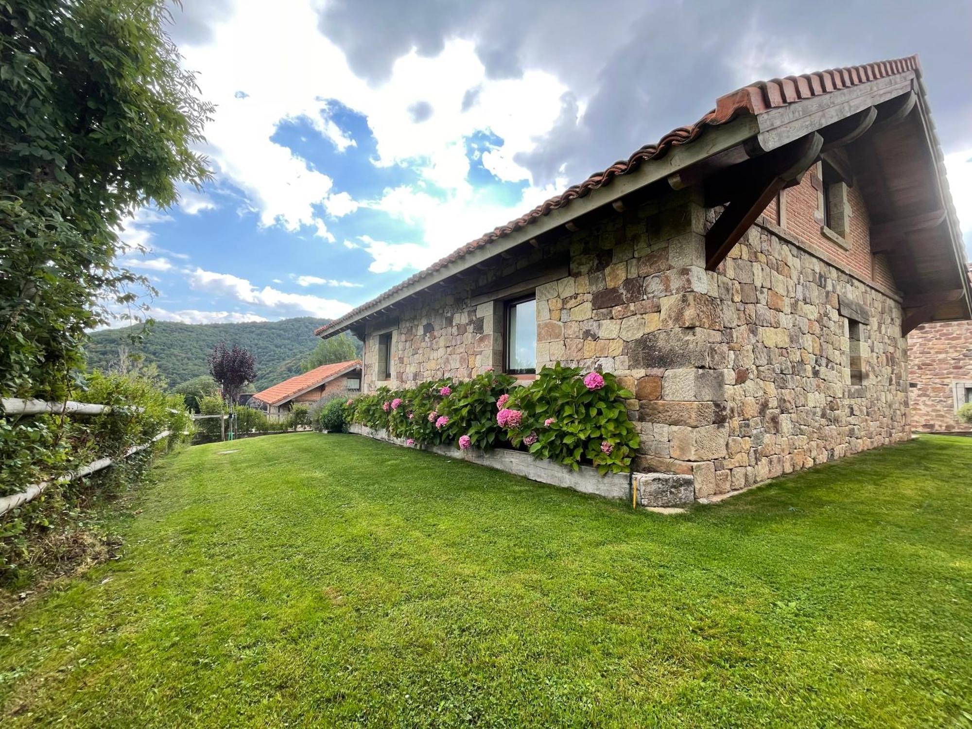 Los Chozos de la Braña Branosera Exterior foto